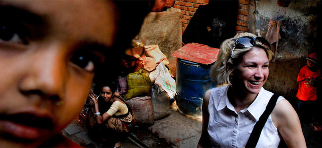 Трущобы Дхарави стали весьма доходным туристическим аттракционом в Мумбаи