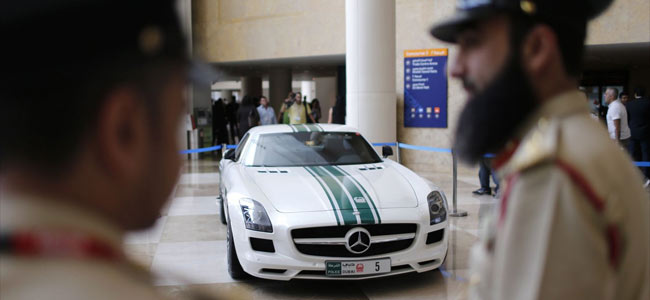 Британский специалист оштрафован в Дубае за то, что нашкодил в полицейской машине