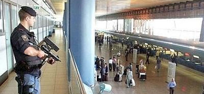 Чуть не украли ребенка у американских туристов в аэропорту Рима