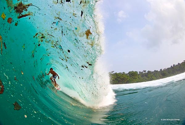 Необычный серфинг в Индонезии