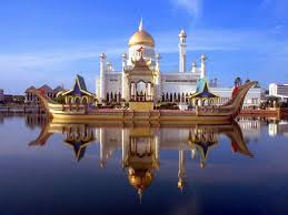 Приток российских туристов в Малайзию увеличился на 21%