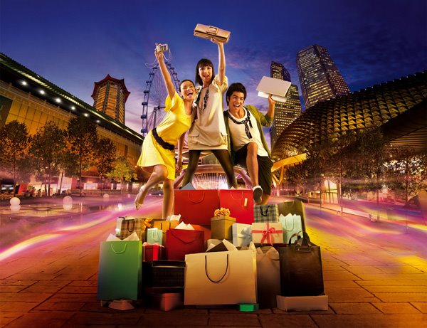 Любители шопинга стекаются в Сингапур