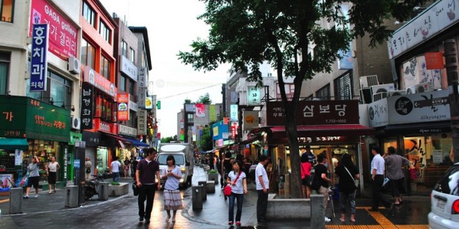 Власти Сеула попросили помощи туристов в исправлении ошибок