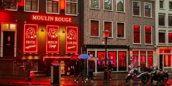 В Амстердаме ликвидируют квартал  Красных фонарей