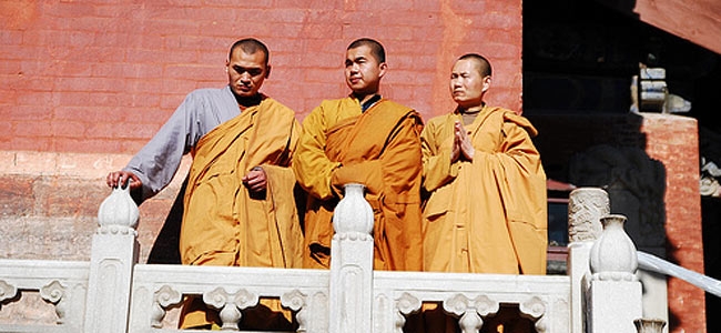 фальшивые монахи в Китае