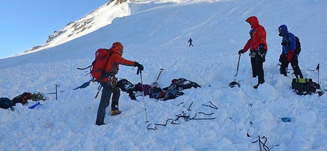 Еще четверо лыжников погибло во Французских Альпах из-за лавин