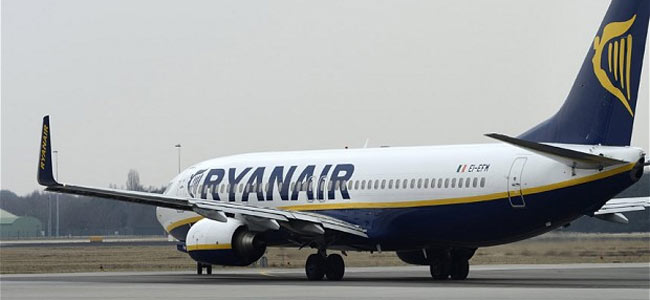 Самолет компании «Ryanair» перепутал аэропорты прибытия, промахнувшись на 200 миль