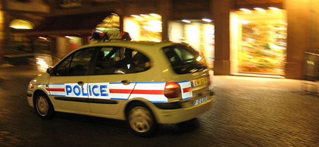 Французские полицейские, отобравшие у саудовского чиновника чемодан денег, оказались ненастоящими