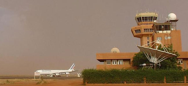 Безбилетник из Буркина-Фасо свалился с неба на столицу Нигера