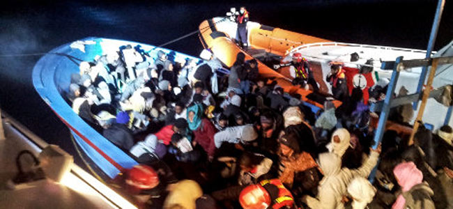 Понаплыли тут всякие… Тысячи ливийцев и сирийцев осаждают берега Мальты и Италии