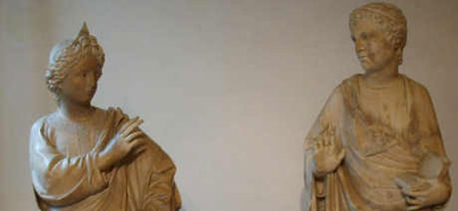 Американский турист в Италии сломал палец 600-летней статуе в музее