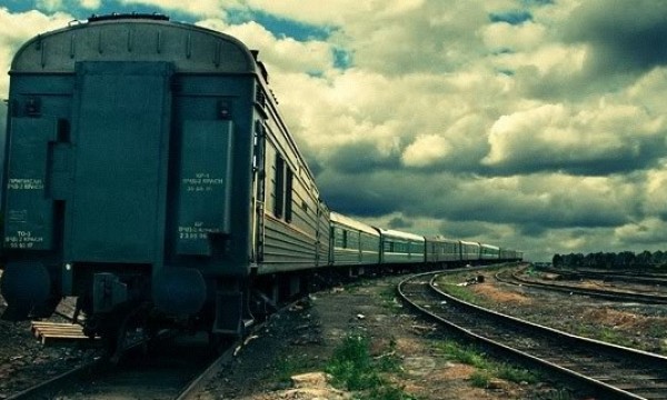 График движения поездов в Крым через Украину вступает в силу с 1 июня