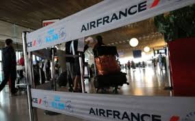Забастовка французских пилотов в Air France вредит всей стране