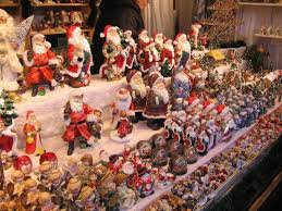 В Вене начинают работать рождественские базары