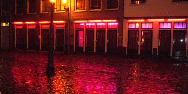 В Риме появится своя «улица Красных фонарей»
